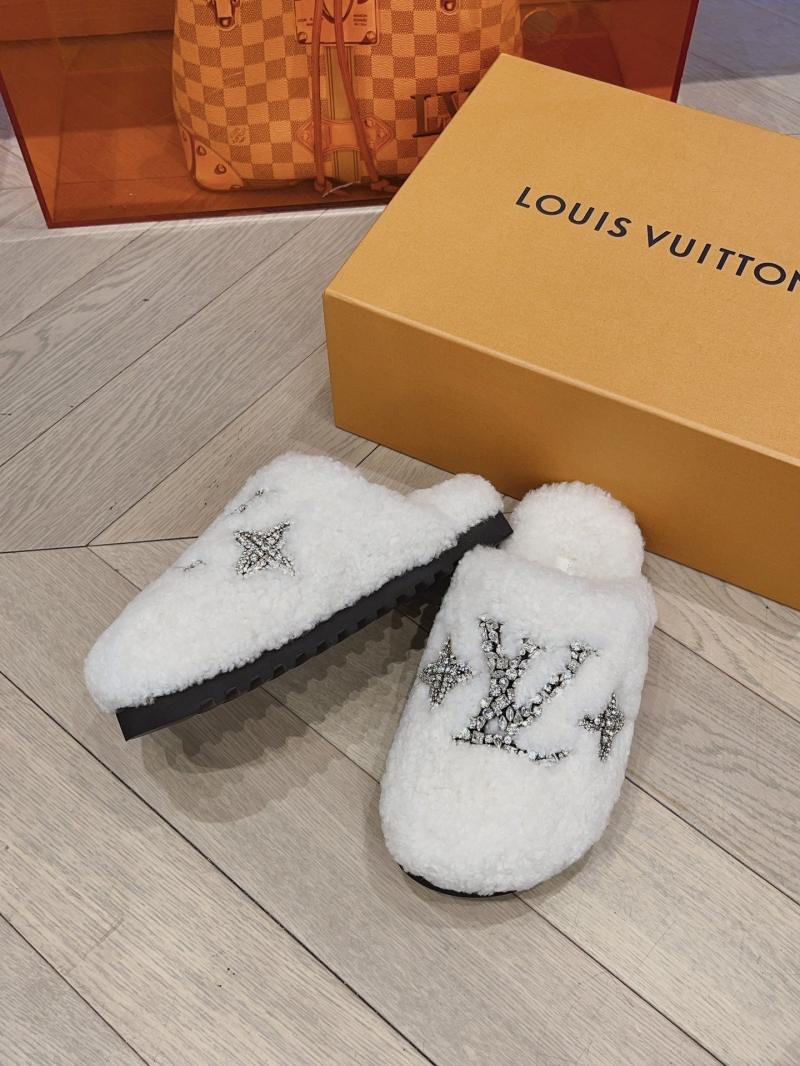 Louis Vuitton Slippers